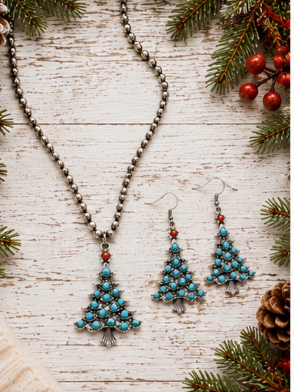 Vintage-Inspired Christmas Tree Necklace & Matching Earrings Set